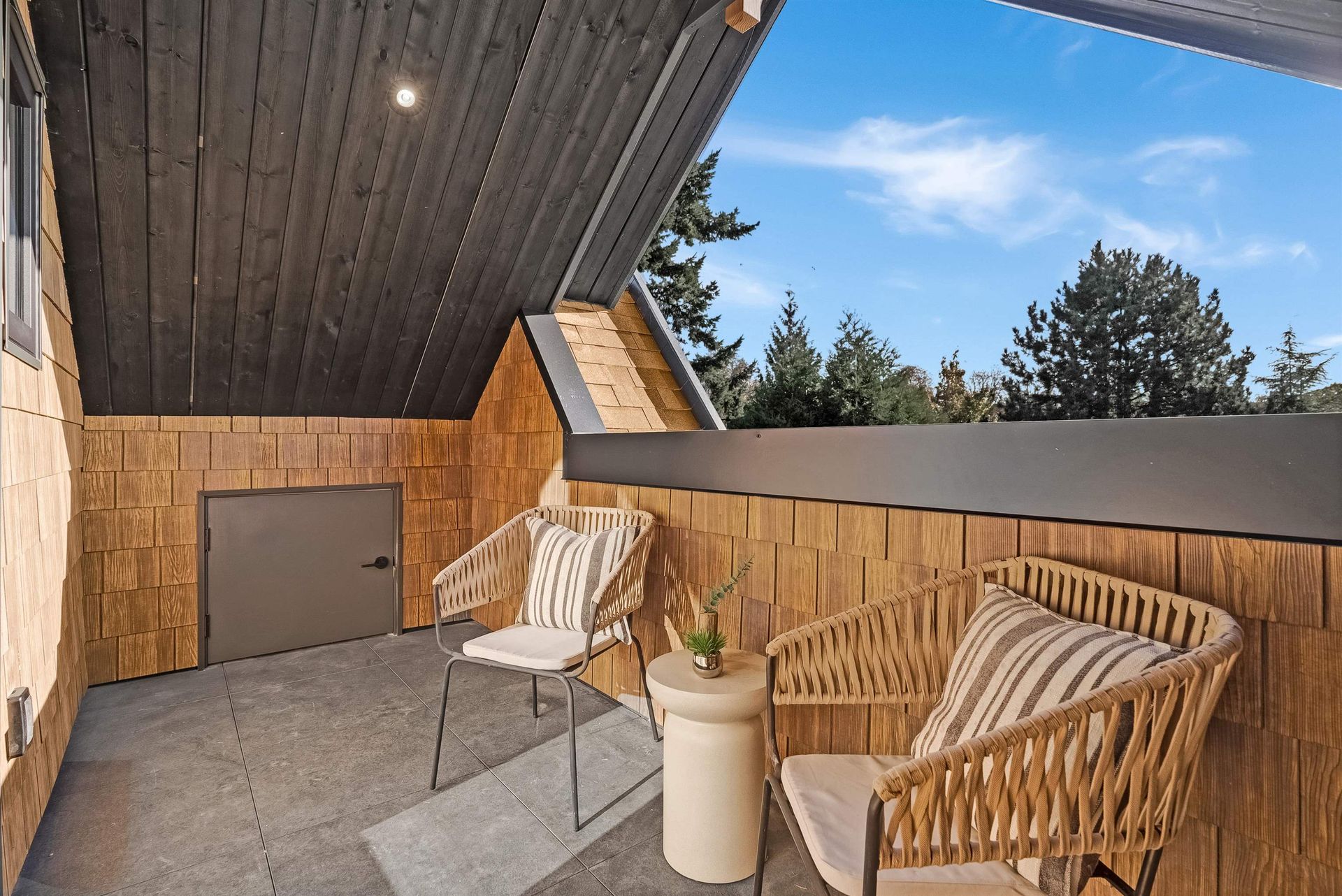 1 - 2565 Dundas Street, Hastings Sunrise, Vancouver East - 2565-dundas-street-hastings-sunrise-vancouver-east-27