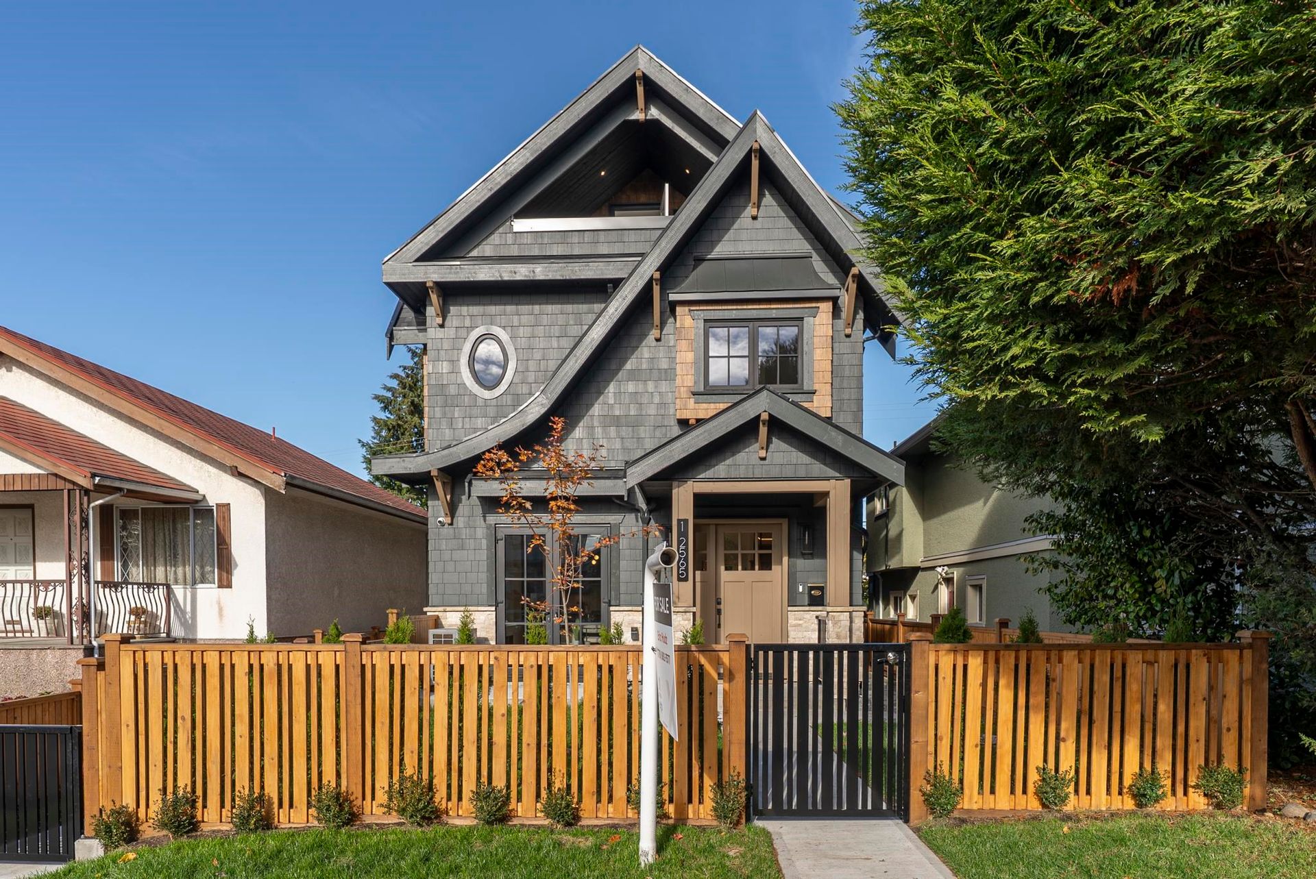 1 - 2565 Dundas Street, Hastings Sunrise, Vancouver East - 2565-dundas-street-hastings-sunrise-vancouver-east-29