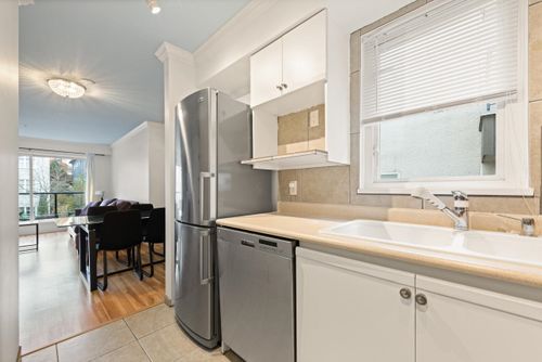 201 - 1554 Burnaby Street, West End VW, Vancouver West - 1554-burnaby-street-west-end-vw-vancouver-west-10