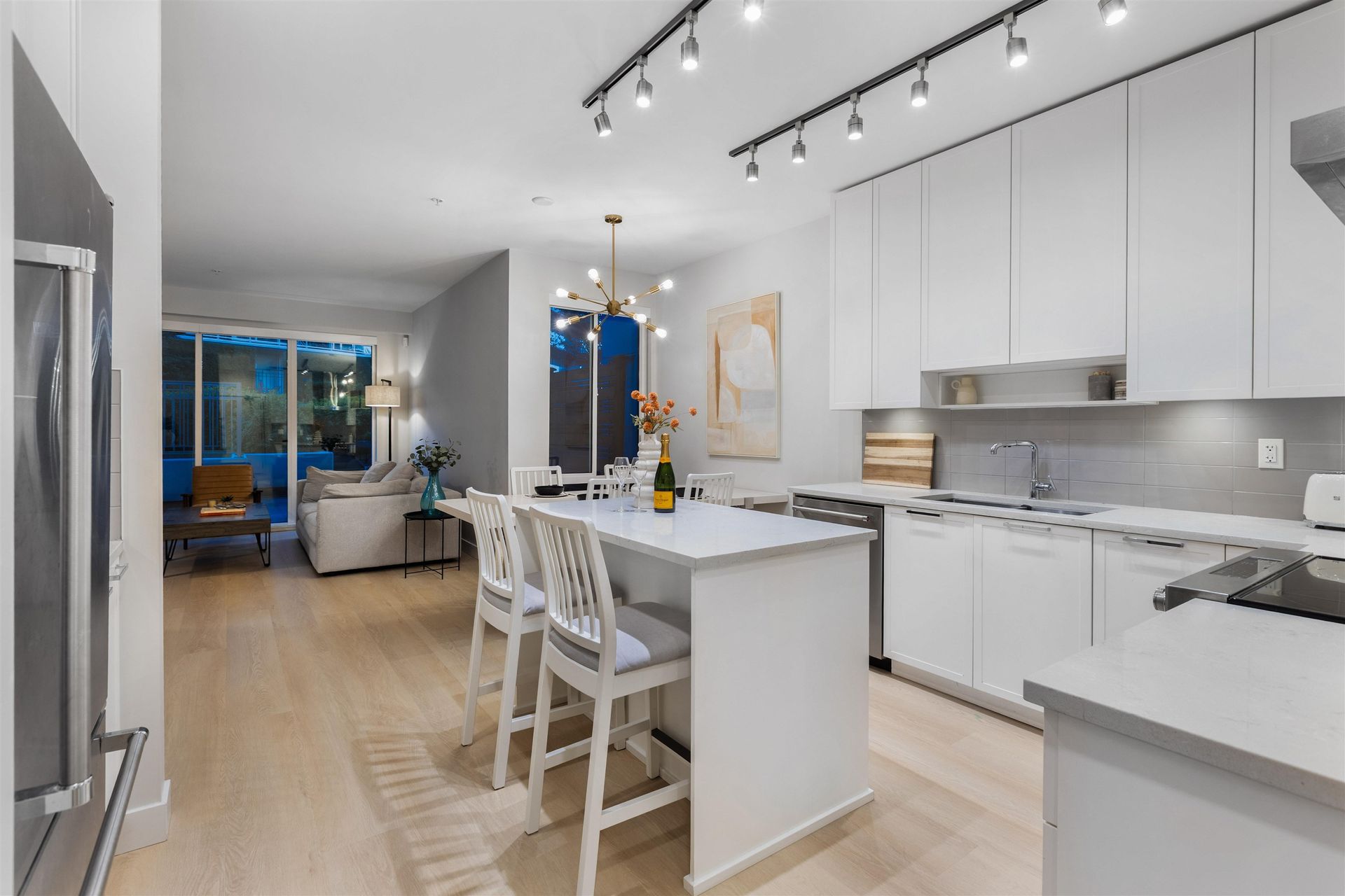 115 - 1768 Gilmore Avenue, Brentwood Park, Burnaby North - 1768-gilmore-avenue-brentwood-park-burnaby-north-02