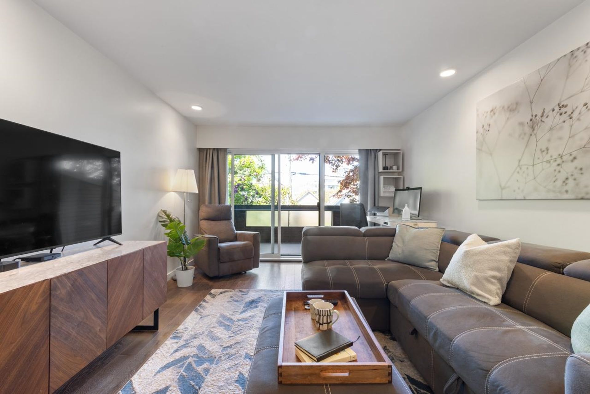 205 - 1827 W 3rd Avenue, Kitsilano, Vancouver West - 1827-w-3rd-avenue-kitsilano-vancouver-west-03