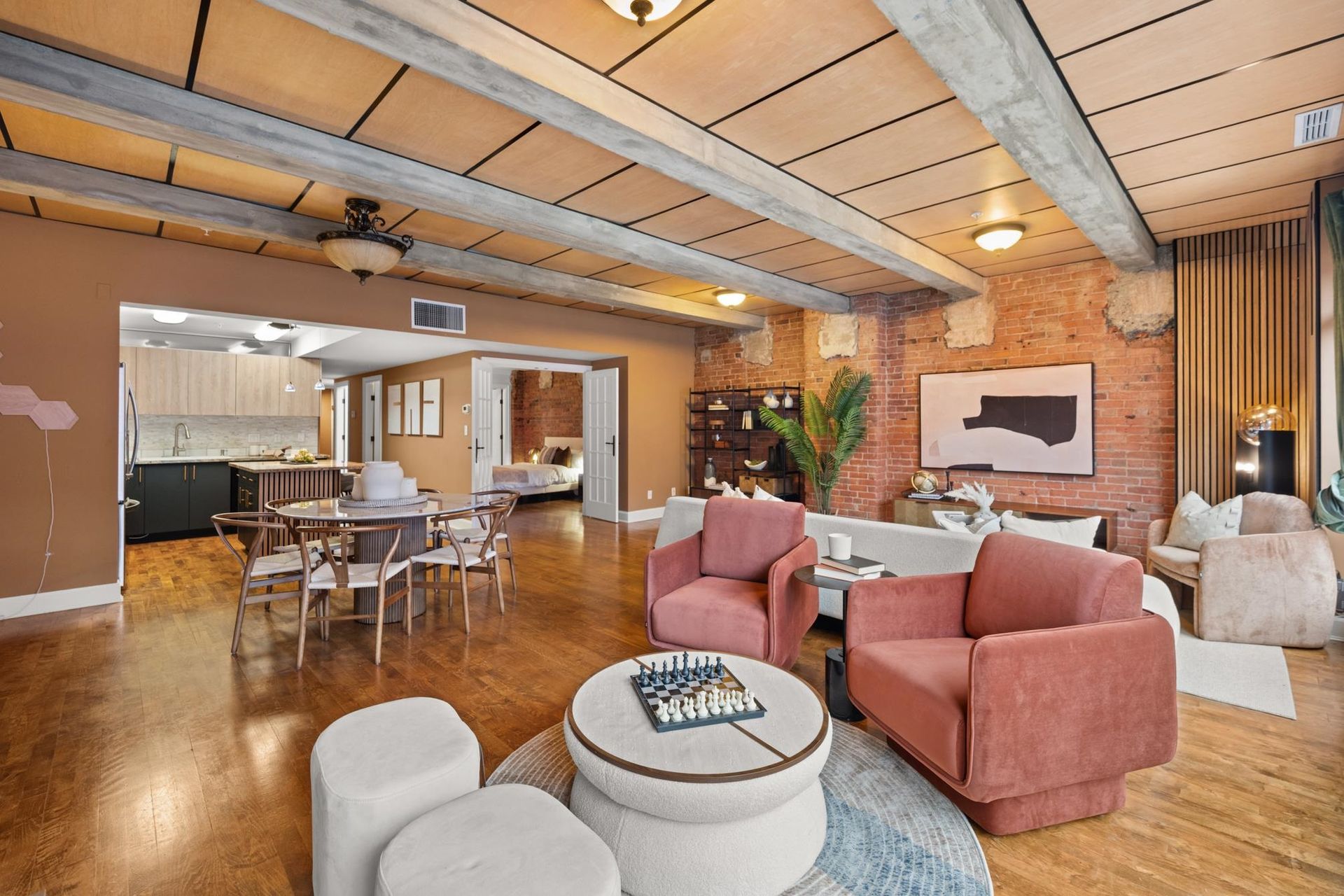 301 - 1155 Mainland Street, Yaletown, Vancouver West - 1155-mainland-street-yaletown-vancouver-west-03