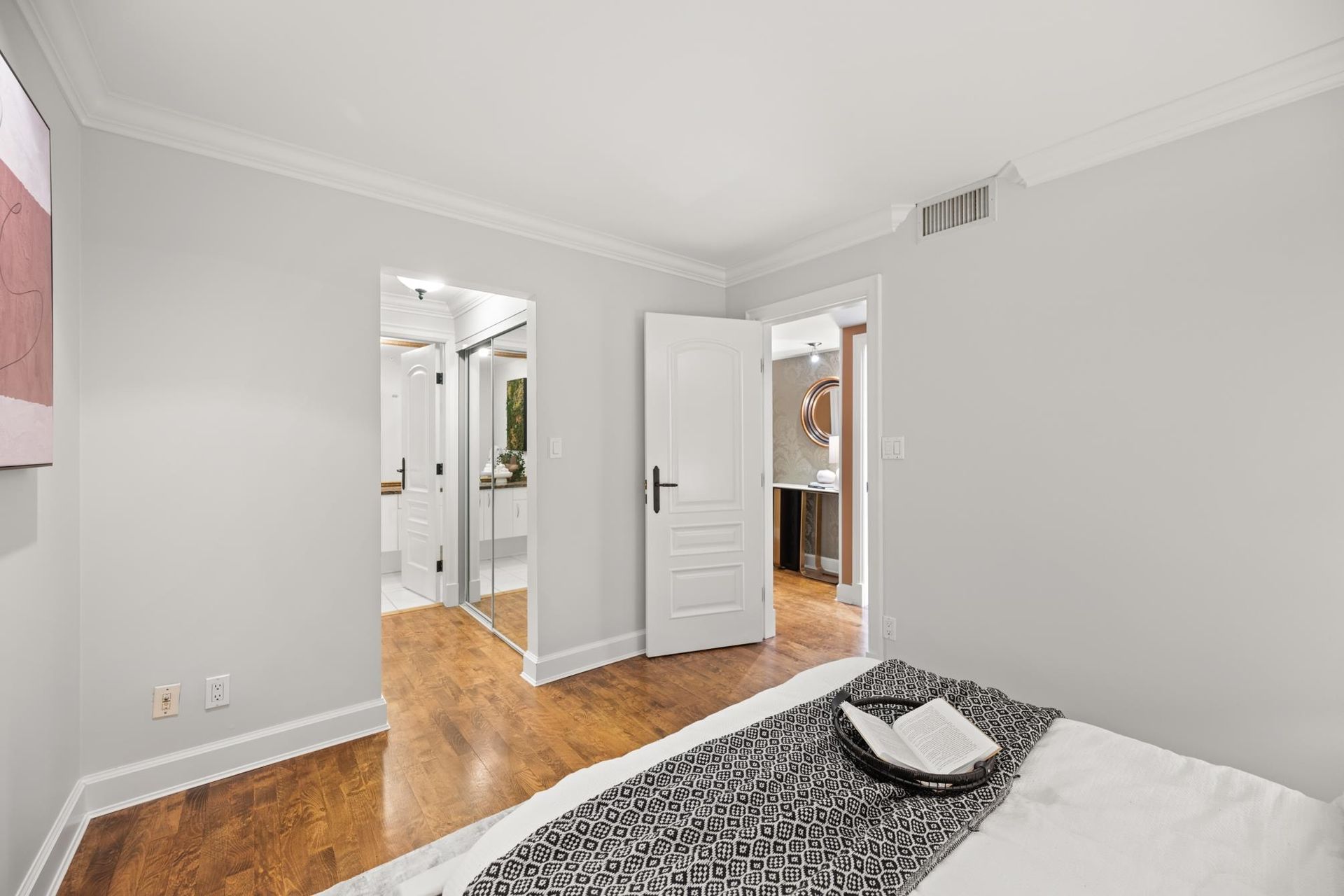 301 - 1155 Mainland Street, Yaletown, Vancouver West - 1155-mainland-street-yaletown-vancouver-west-23