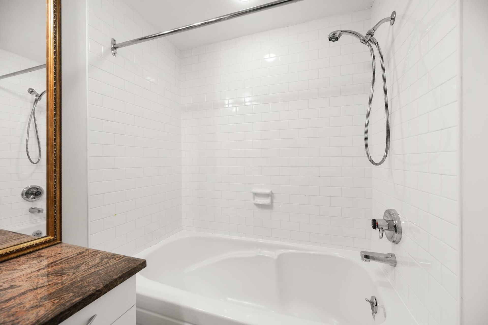 301 - 1155 Mainland Street, Yaletown, Vancouver West - 1155-mainland-street-yaletown-vancouver-west-25