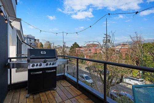 2 - 1214 W 7th Avenue, Fairview VW, Vancouver West - 1214-w-7th-avenue-fairview-vw-vancouver-west-17