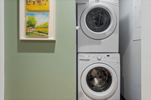 2 - 1214 W 7th Avenue, Fairview VW, Vancouver West - 1214-w-7th-avenue-fairview-vw-vancouver-west-27