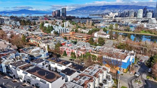 2 - 1214 W 7th Avenue, Fairview VW, Vancouver West - 1214-w-7th-avenue-fairview-vw-vancouver-west-36