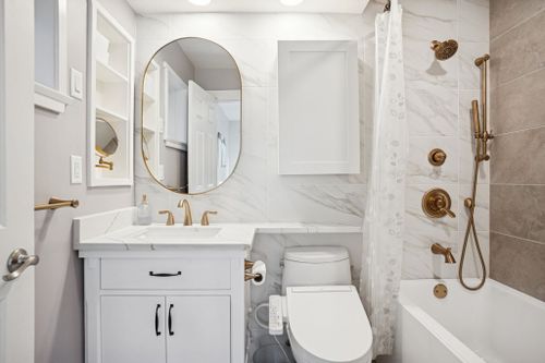 327 W 15th Avenue, Mount Pleasant VW, Vancouver West - 327-w-15th-avenue-mount-pleasant-vw-vancouver-west-18