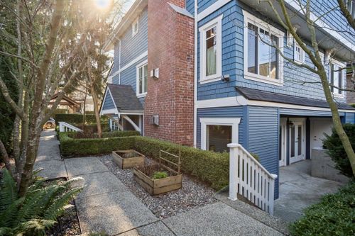 327 W 15th Avenue, Mount Pleasant VW, Vancouver West - 327-w-15th-avenue-mount-pleasant-vw-vancouver-west-23