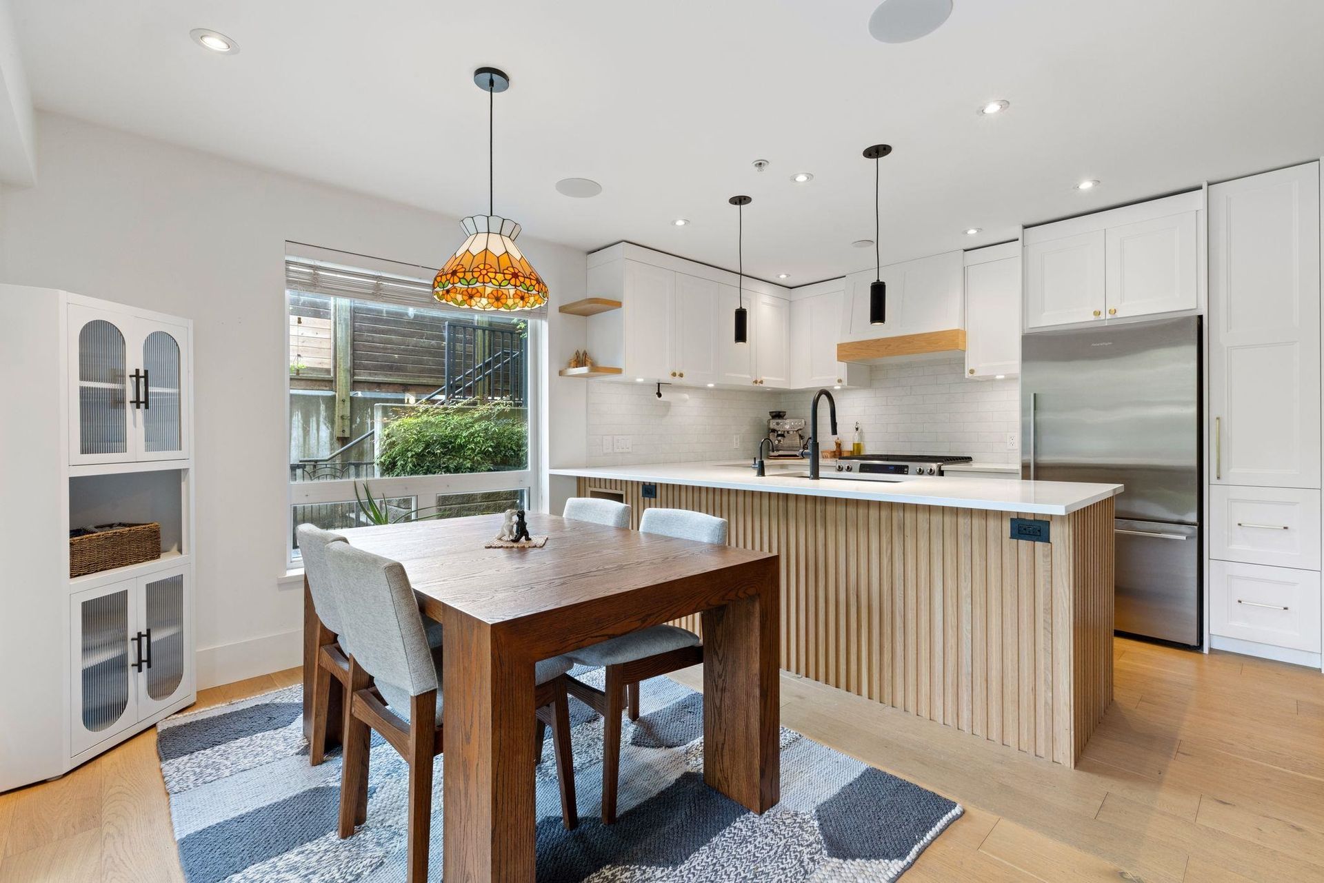 102 - 1661 E 2nd Avenue, Grandview Woodland, Vancouver East - 1661-e-2nd-avenue-grandview-woodland-vancouver-east-12