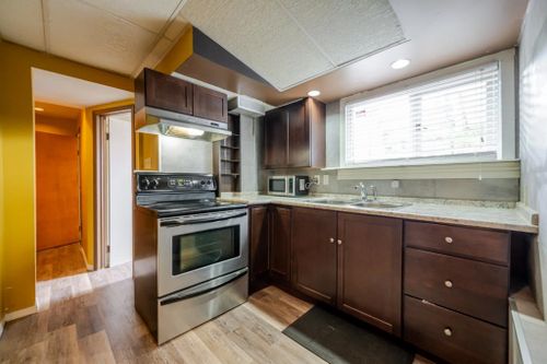 1392 Charland Avenue, Central Coquitlam, Coquitlam - 1392-charland-avenue-central-coquitlam-coquitlam-07