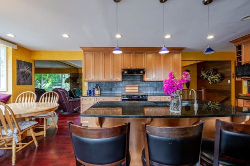 1392 Charland Avenue, Central Coquitlam, Coquitlam - 1392-charland-avenue-central-coquitlam-coquitlam-08