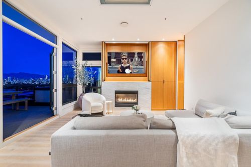 2445 W 1st Avenue, Kitsilano, Vancouver West - 2445-w-1st-avenue-kitsilano-vancouver-west-13