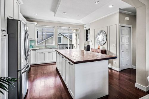 18 - 2925 King George Boulevard, Elgin Chantrell, South Surrey White Rock - 2925-king-george-boulevard-elgin-chantrell-south-surrey-white-rock-13 thumbnail 18 - 2925 King George Boulevard, Elgin Chantrell, South Surrey White Rock - 2925-king-george-boulevard-elgin-chantrell-south-surrey-white-rock-13