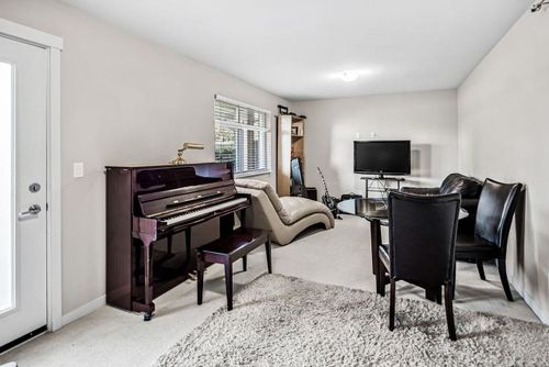 18 - 2925 King George Boulevard, Elgin Chantrell, South Surrey White Rock - 2925-king-george-boulevard-elgin-chantrell-south-surrey-white-rock-28 thumbnail 18 - 2925 King George Boulevard, Elgin Chantrell, South Surrey White Rock - 2925-king-george-boulevard-elgin-chantrell-south-surrey-white-rock-28