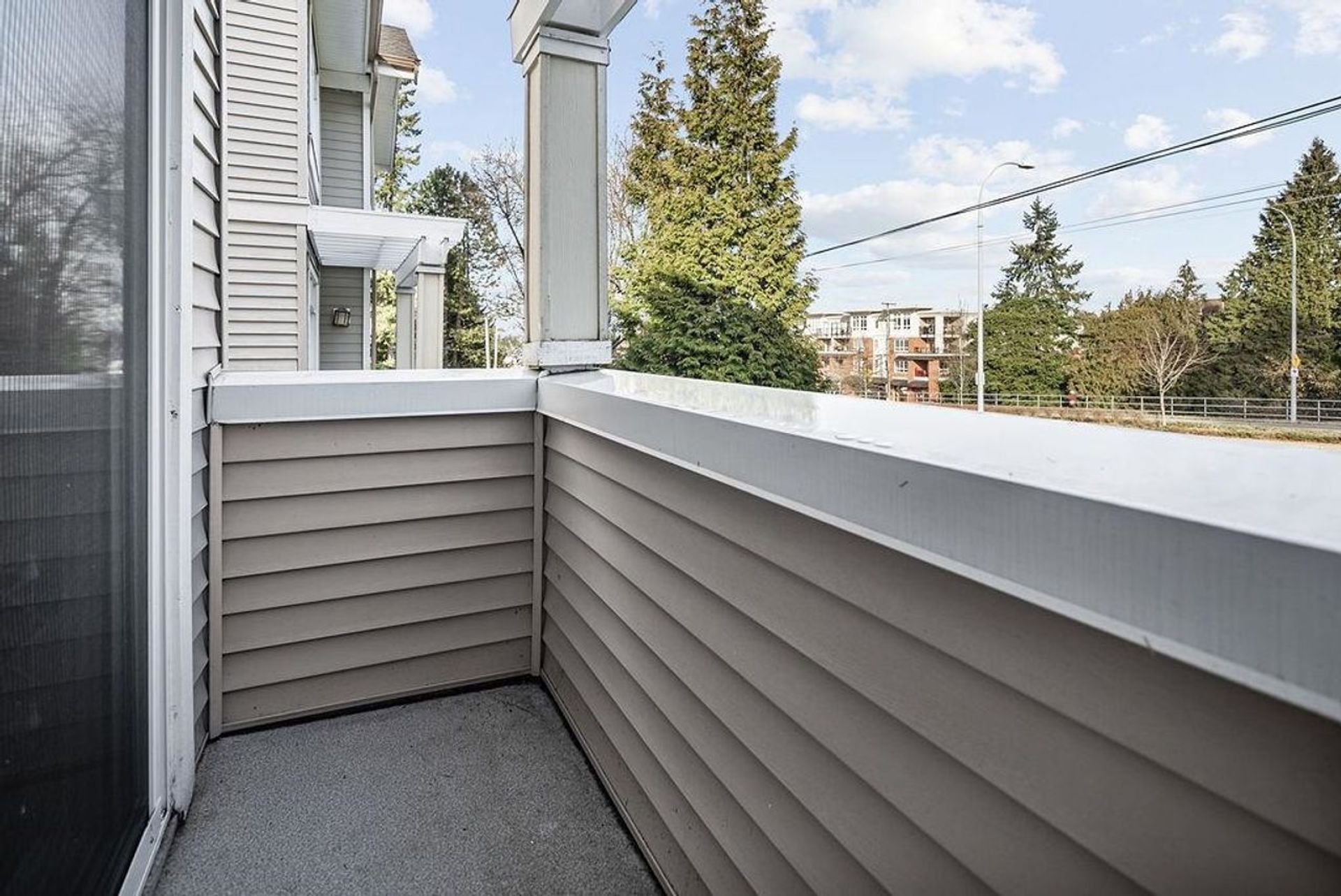 18 - 2925 King George Boulevard, Elgin Chantrell, South Surrey White Rock - 2925-king-george-boulevard-elgin-chantrell-south-surrey-white-rock-17 18 - 2925 King George Boulevard, Elgin Chantrell, South Surrey White Rock - 2925-king-george-boulevard-elgin-chantrell-south-surrey-white-rock-17