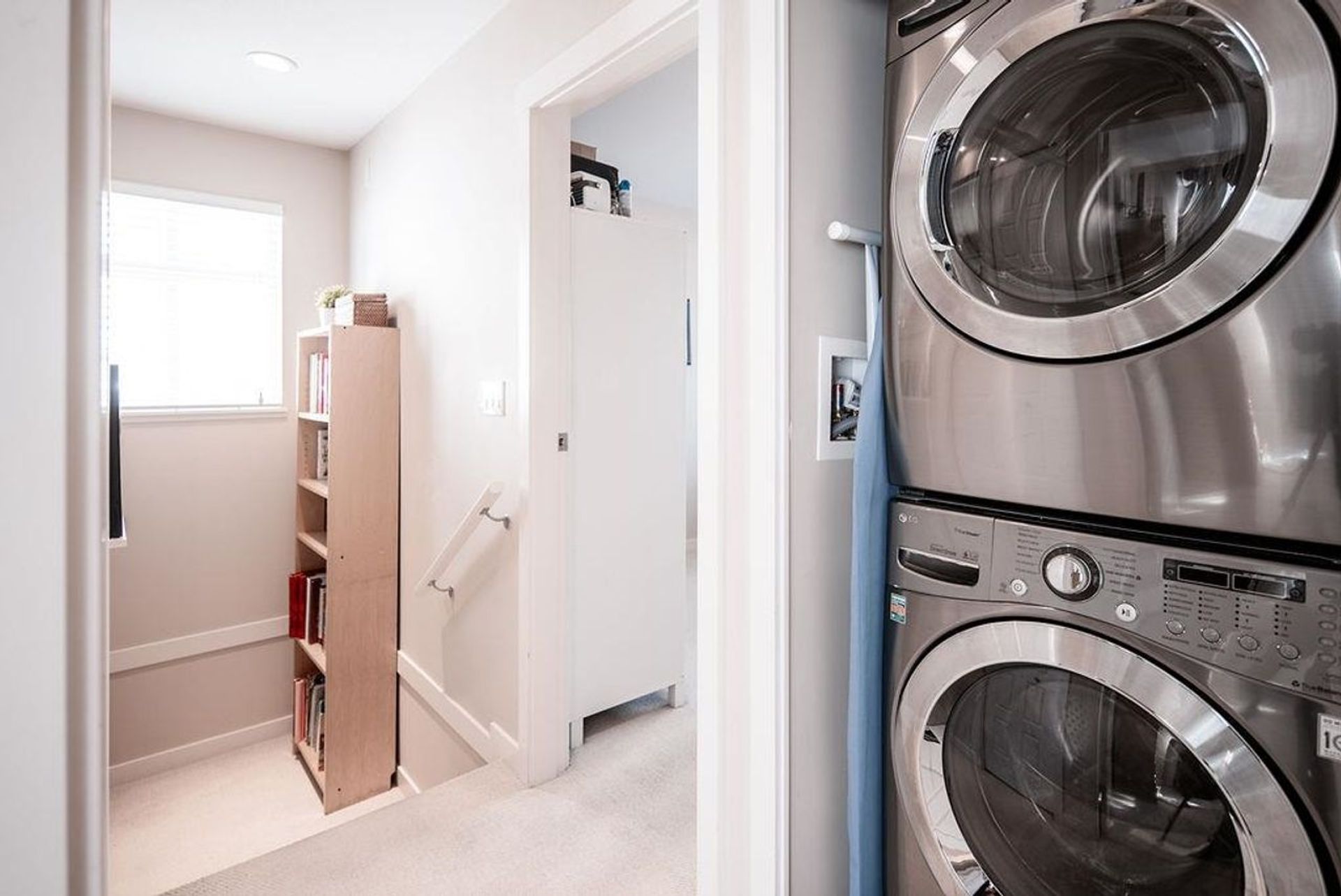 18 - 2925 King George Boulevard, Elgin Chantrell, South Surrey White Rock - 2925-king-george-boulevard-elgin-chantrell-south-surrey-white-rock-30 18 - 2925 King George Boulevard, Elgin Chantrell, South Surrey White Rock - 2925-king-george-boulevard-elgin-chantrell-south-surrey-white-rock-30