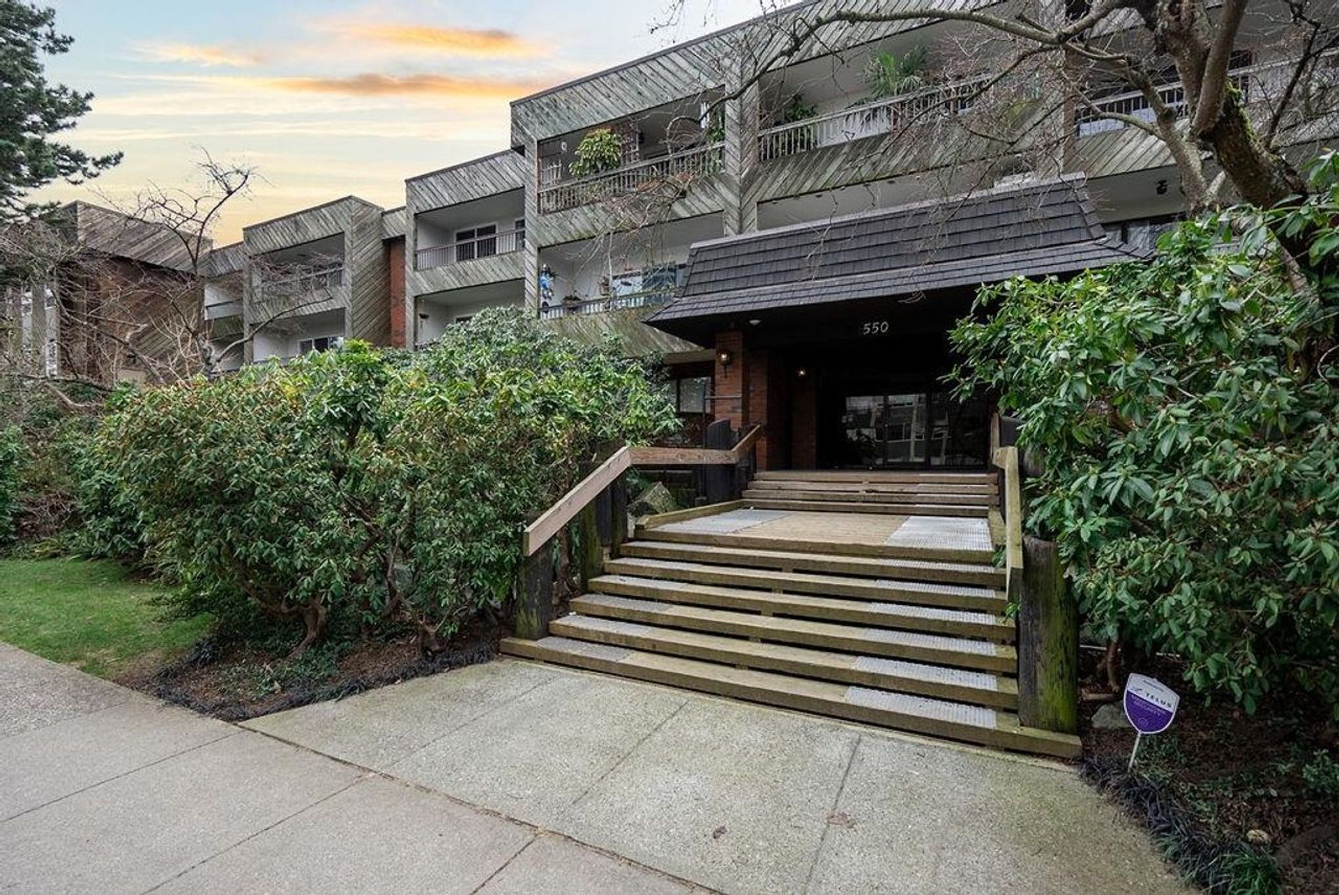 318 - 550 E 6th Avenue, Mount Pleasant VE, Vancouver East - 550-e-6th-avenue-mount-pleasant-ve-vancouver-east-14 318 - 550 E 6th Avenue, Mount Pleasant VE, Vancouver East - 550-e-6th-avenue-mount-pleasant-ve-vancouver-east-14