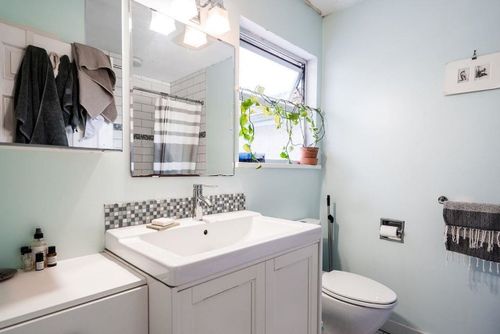 4017 W 32nd Avenue, Dunbar, Vancouver West - 4017-w-32nd-avenue-dunbar-vancouver-west-23 thumbnail 4017 W 32nd Avenue, Dunbar, Vancouver West - 4017-w-32nd-avenue-dunbar-vancouver-west-23