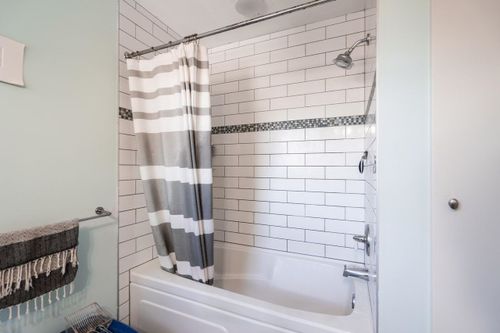 4017 W 32nd Avenue, Dunbar, Vancouver West - 4017-w-32nd-avenue-dunbar-vancouver-west-27 thumbnail 4017 W 32nd Avenue, Dunbar, Vancouver West - 4017-w-32nd-avenue-dunbar-vancouver-west-27