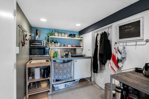 4017 W 32nd Avenue, Dunbar, Vancouver West - 4017-w-32nd-avenue-dunbar-vancouver-west-30 thumbnail 4017 W 32nd Avenue, Dunbar, Vancouver West - 4017-w-32nd-avenue-dunbar-vancouver-west-30