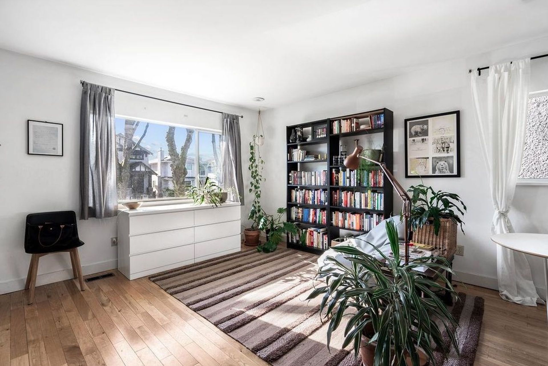 4017 W 32nd Avenue, Dunbar, Vancouver West - 4017-w-32nd-avenue-dunbar-vancouver-west-07 4017 W 32nd Avenue, Dunbar, Vancouver West - 4017-w-32nd-avenue-dunbar-vancouver-west-07