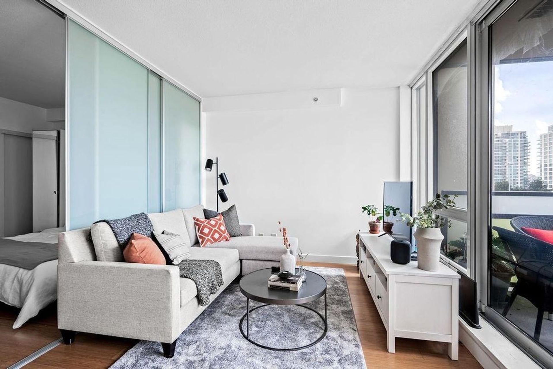 701 - 718 Main Street, Strathcona, Vancouver East - 718-main-street-strathcona-vancouver-east-07 701 - 718 Main Street, Strathcona, Vancouver East - 718-main-street-strathcona-vancouver-east-07