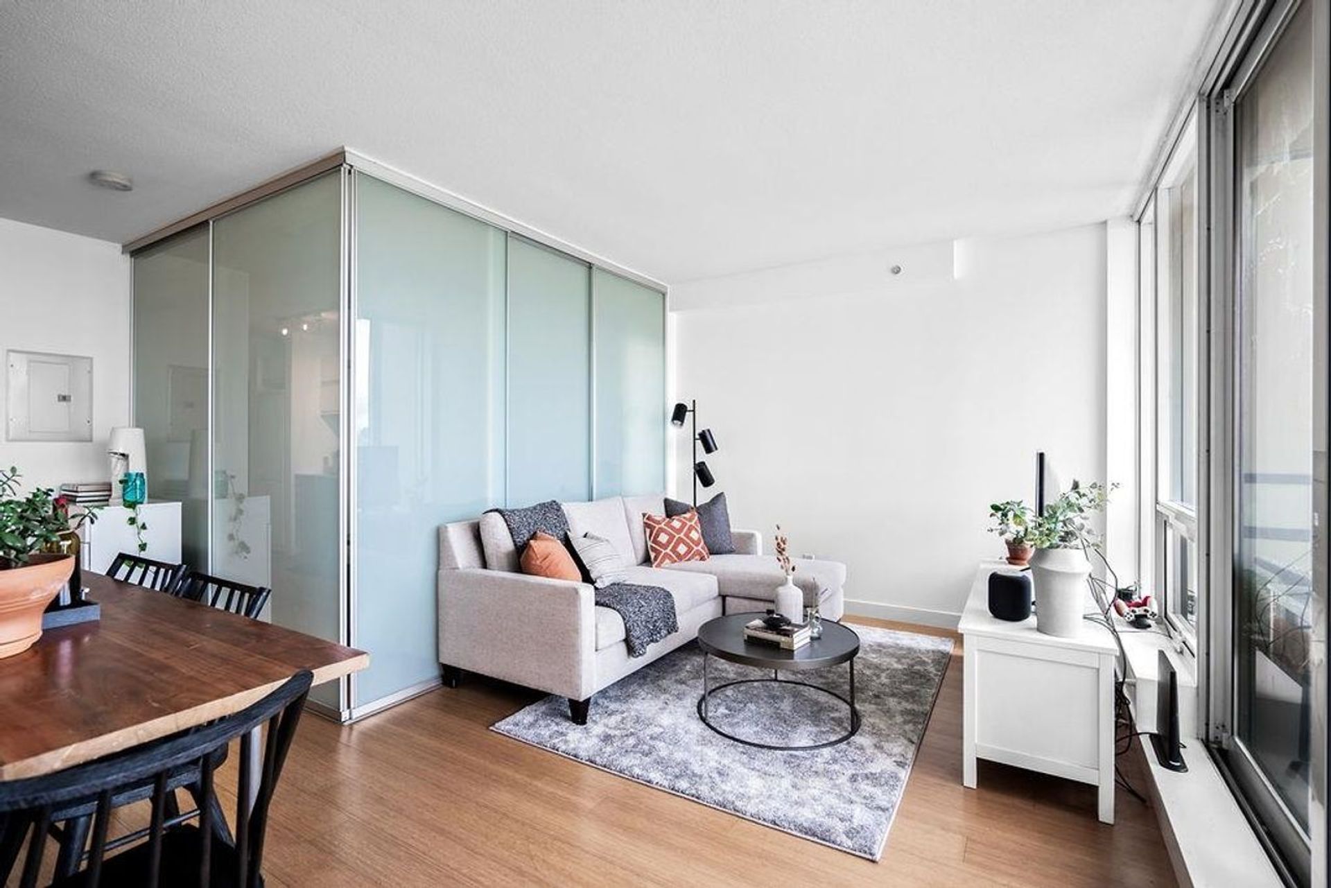 701 - 718 Main Street, Strathcona, Vancouver East - 718-main-street-strathcona-vancouver-east-11 701 - 718 Main Street, Strathcona, Vancouver East - 718-main-street-strathcona-vancouver-east-11