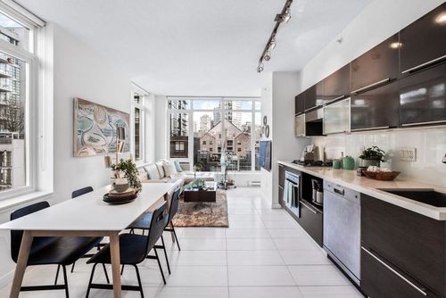 602 - 1252 Hornby Street, Downtown VW, Vancouver West - 1252-hornby-street-downtown-vw-vancouver-west-06 thumbnail 602 - 1252 Hornby Street, Downtown VW, Vancouver West - 1252-hornby-street-downtown-vw-vancouver-west-06