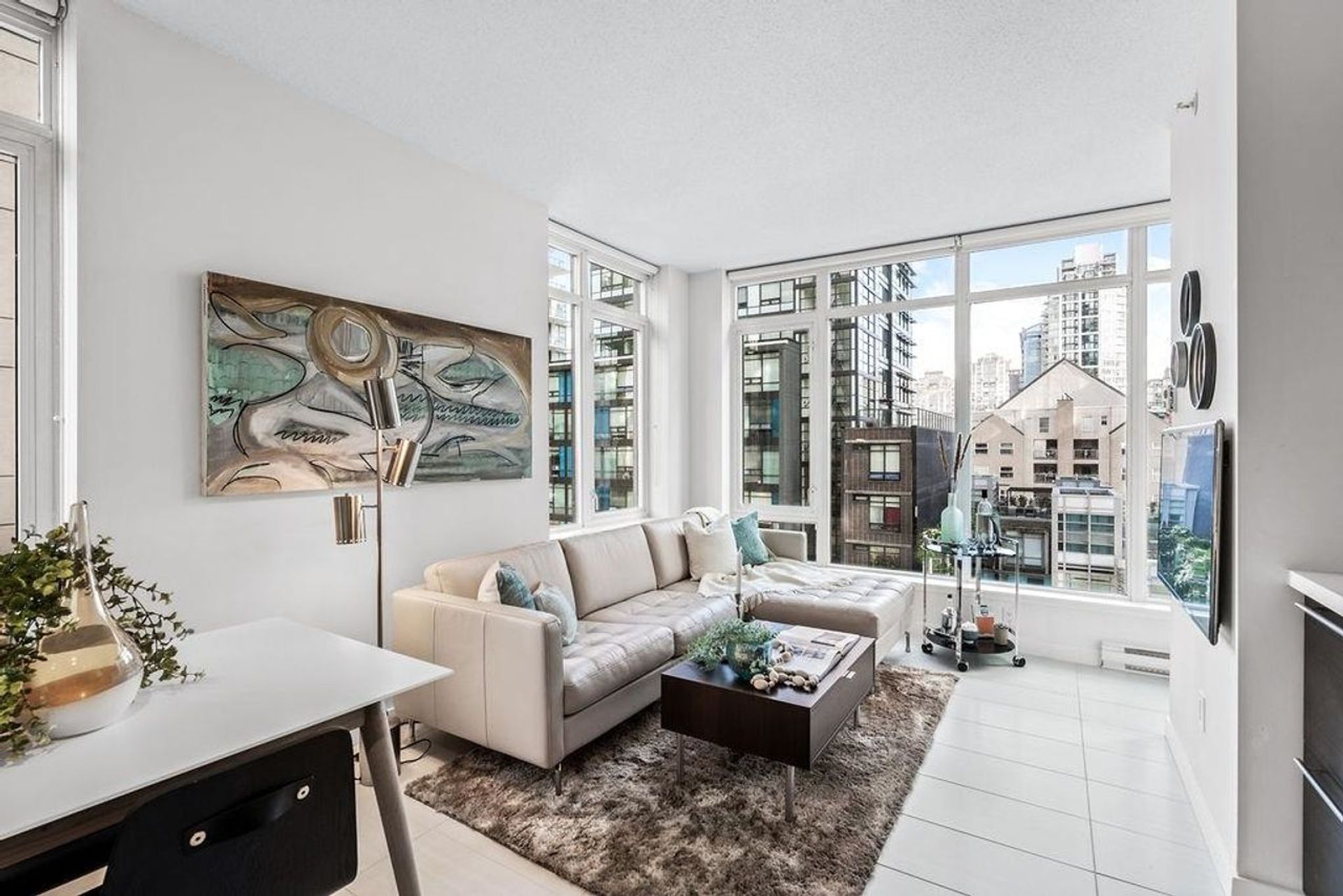 602 - 1252 Hornby Street, Downtown VW, Vancouver West - 1252-hornby-street-downtown-vw-vancouver-west-04 602 - 1252 Hornby Street, Downtown VW, Vancouver West - 1252-hornby-street-downtown-vw-vancouver-west-04