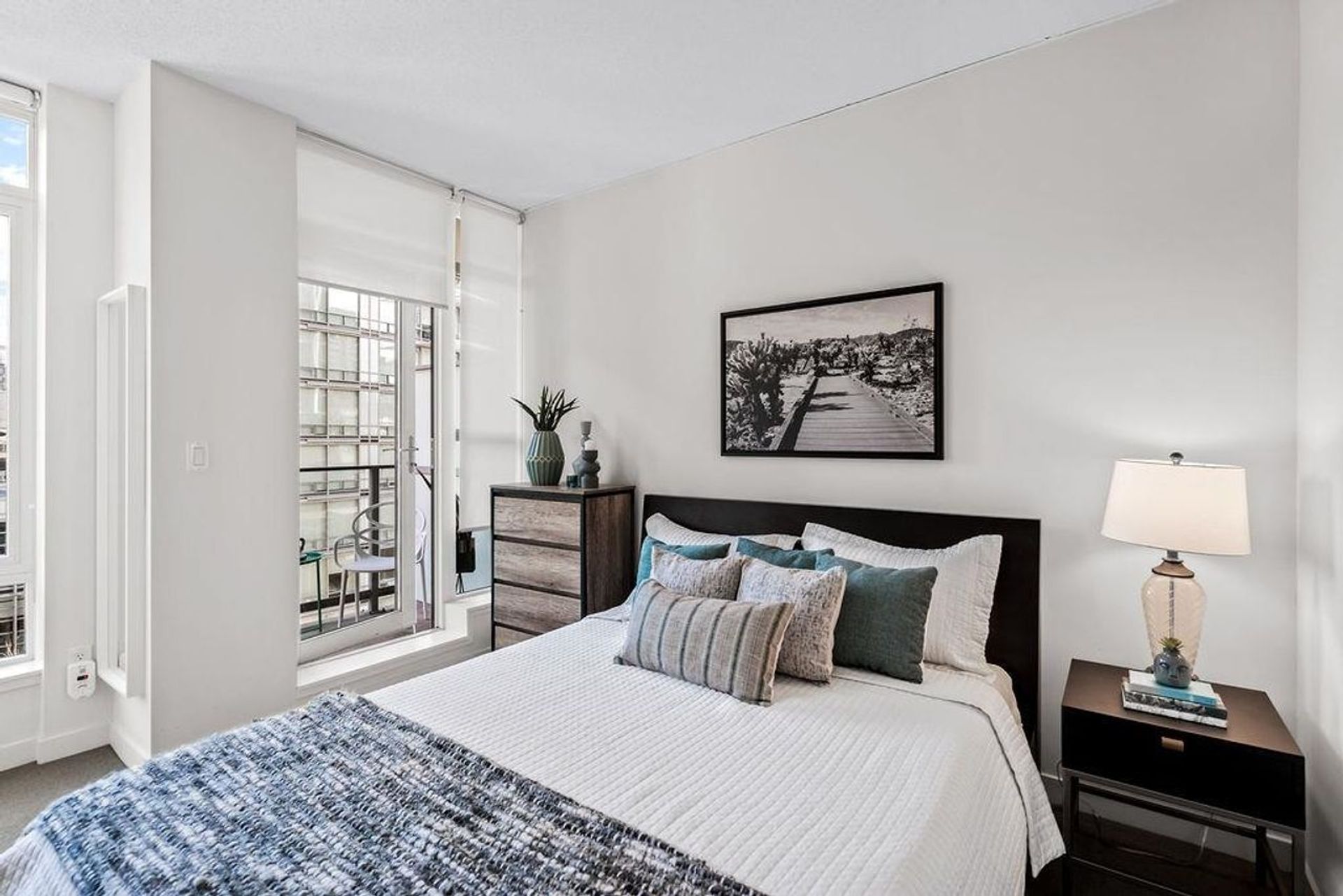 602 - 1252 Hornby Street, Downtown VW, Vancouver West - 1252-hornby-street-downtown-vw-vancouver-west-16 602 - 1252 Hornby Street, Downtown VW, Vancouver West - 1252-hornby-street-downtown-vw-vancouver-west-16