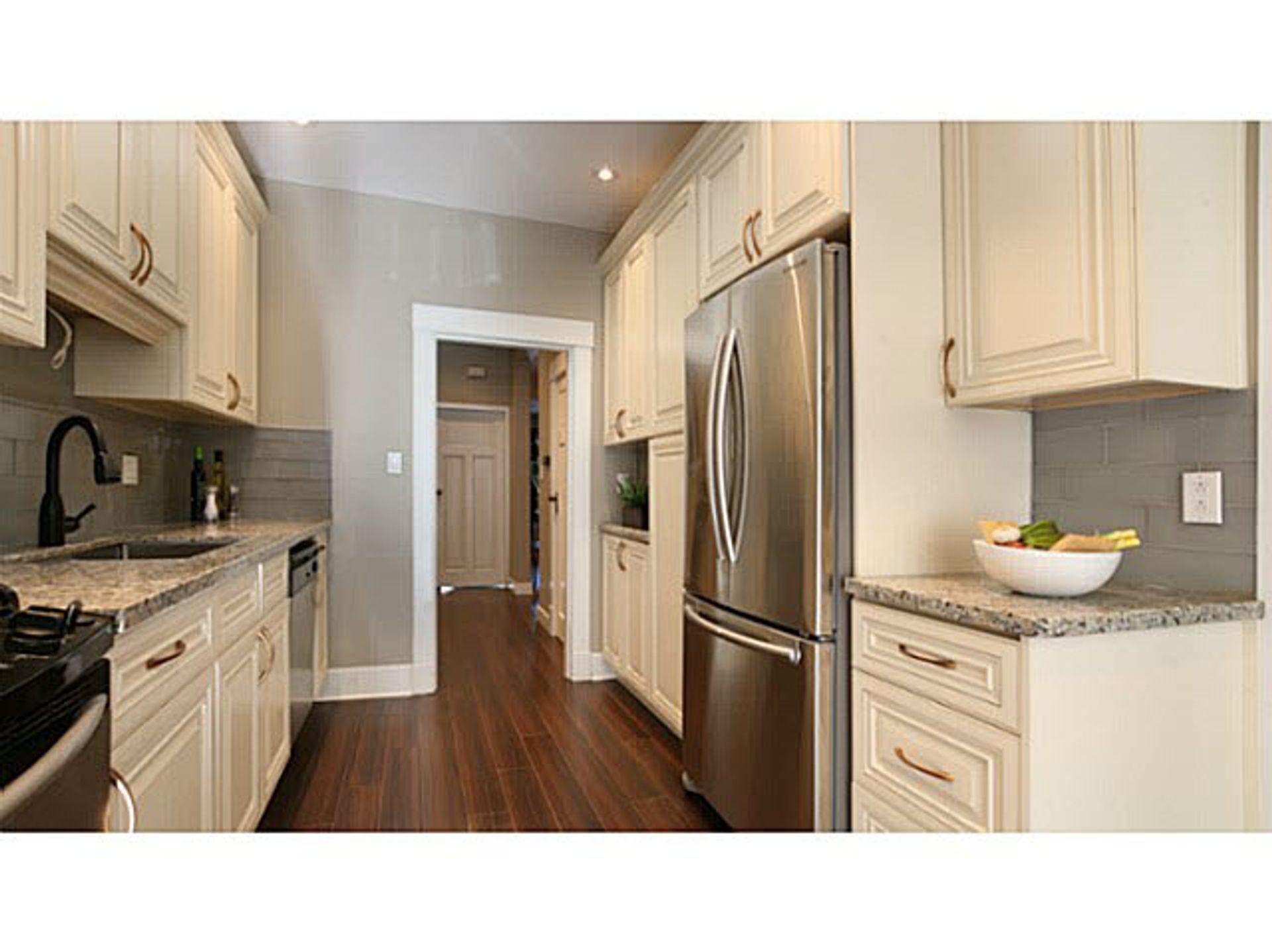 2163 Victoria Drive, Grandview Woodland, Vancouver East - 19557db404d5188e7ef7b015046c5000fbdaee81