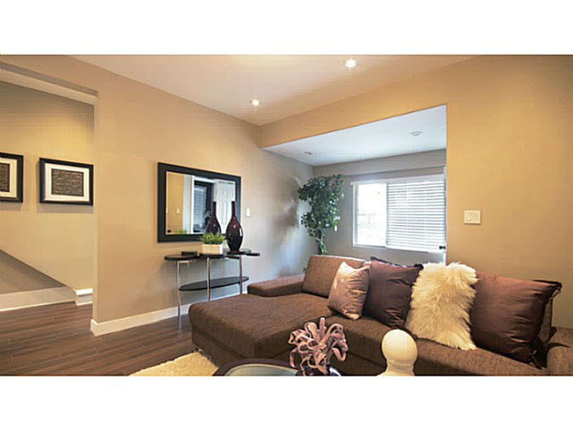 2163 Victoria Drive, Grandview Woodland, Vancouver East - c1a831658f6b4097fd15ed94955f8aa7465d063c