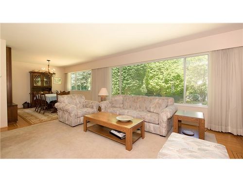 2620 Bronte Drive, Blueridge NV, North Vancouver - 4a5c8ddd83399cb10dc6f209ebd3d5f572eb1ba8