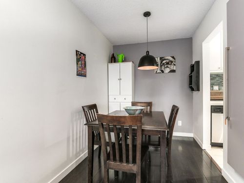 320 - 1422 E 3rd Avenue, Grandview Woodland, Vancouver East - b3cf1ac409ddb9fdc77bc05906445f2b24be1373