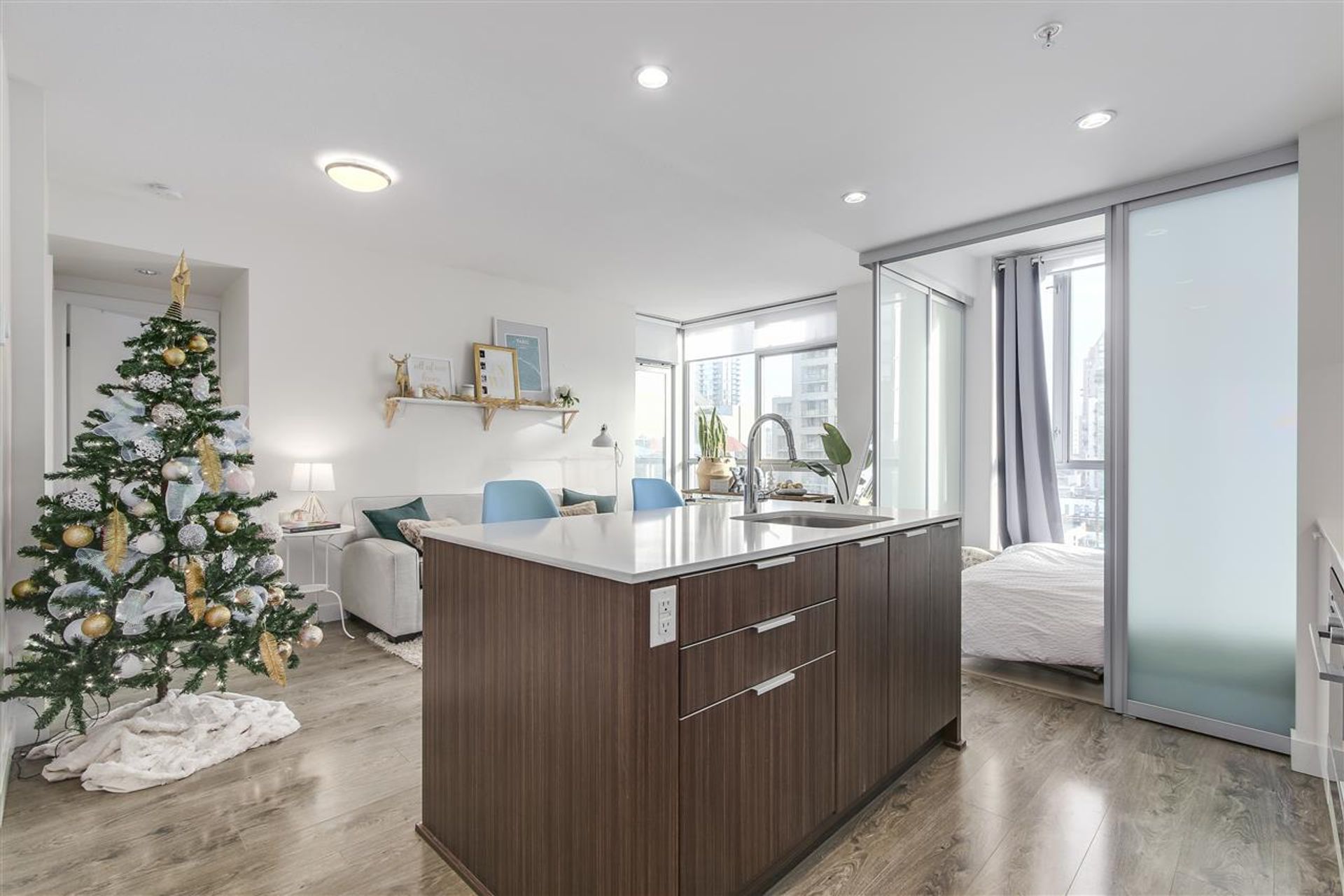 606 - 1308 Hornby Street, Downtown VW, Vancouver West - 89ca7d0d62750ada1489e67763c4a14c26ff6f3b