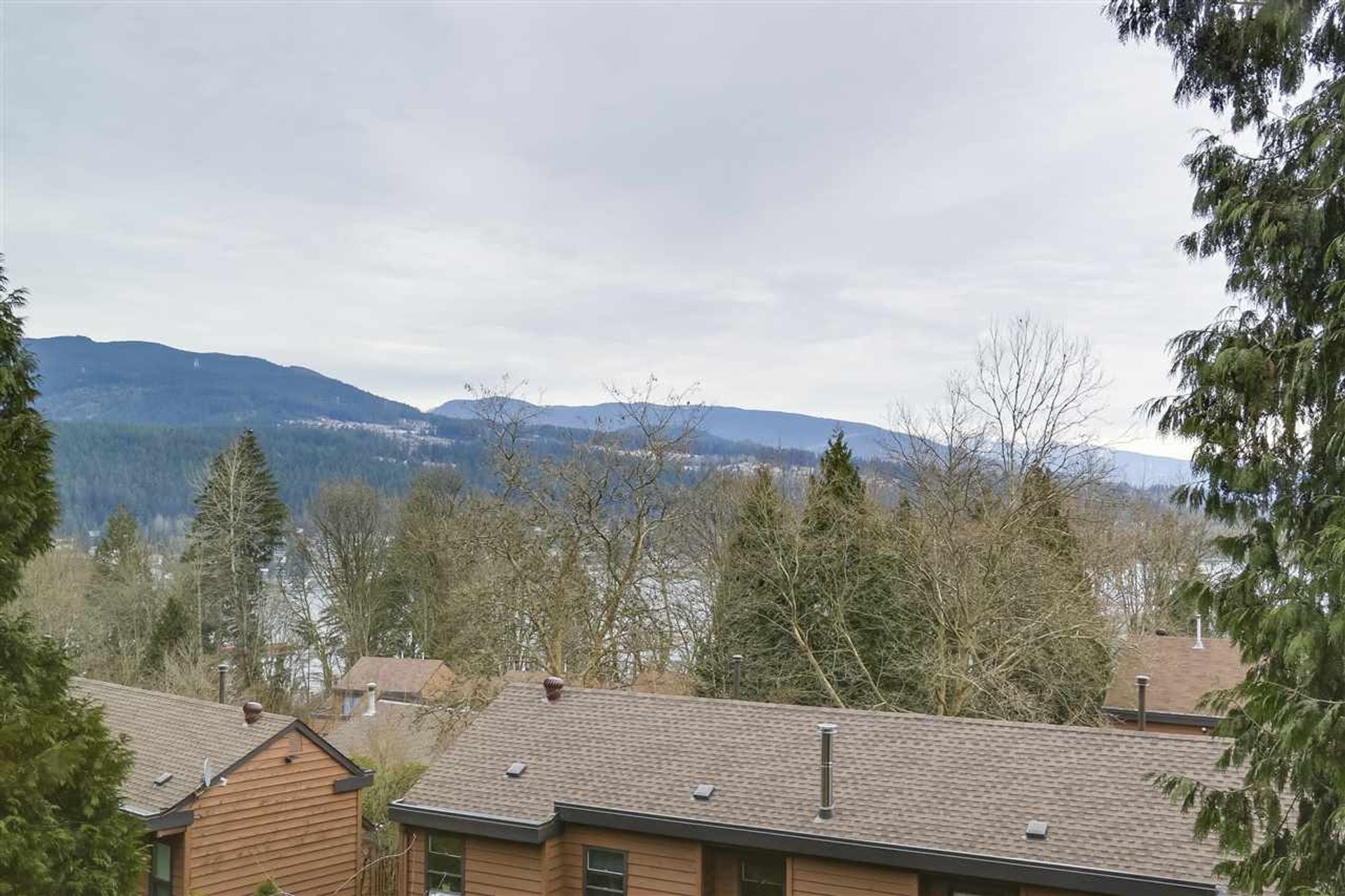 234 Cardiff Way, College Park PM, Port Moody - 1a8ee9457906856265500f1a4a74ce6c64df1415 234 Cardiff Way, College Park PM, Port Moody - 1a8ee9457906856265500f1a4a74ce6c64df1415