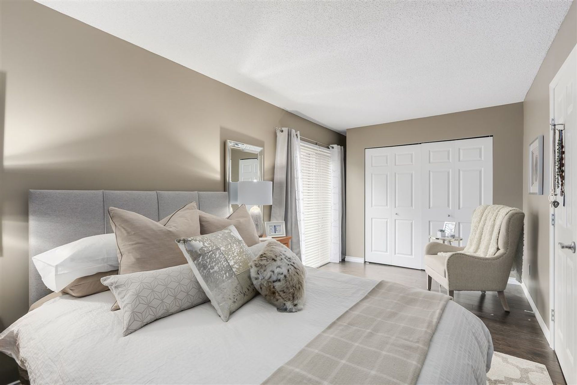 234 Cardiff Way, College Park PM, Port Moody - ac6b2aedd4204159ecbed0f520d2ebbf611d794d 234 Cardiff Way, College Park PM, Port Moody - ac6b2aedd4204159ecbed0f520d2ebbf611d794d