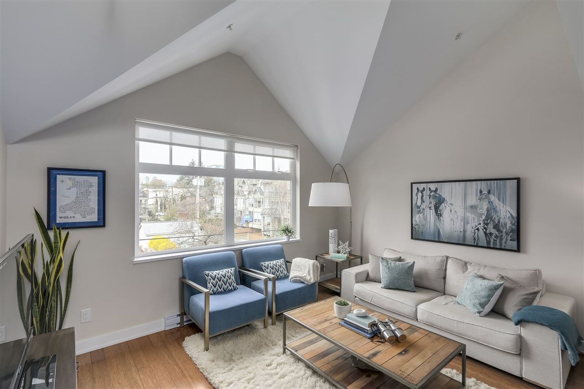 3082 Laurel Street, Fraser VE, Vancouver East - feaebdb79f985bc8c63e0187e7312044e413e877