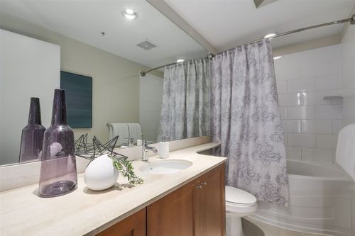 1605 - 1001 Homer Street, Yaletown, Vancouver West - 097c9fb72018dedb21758e53c8437e2466e79230