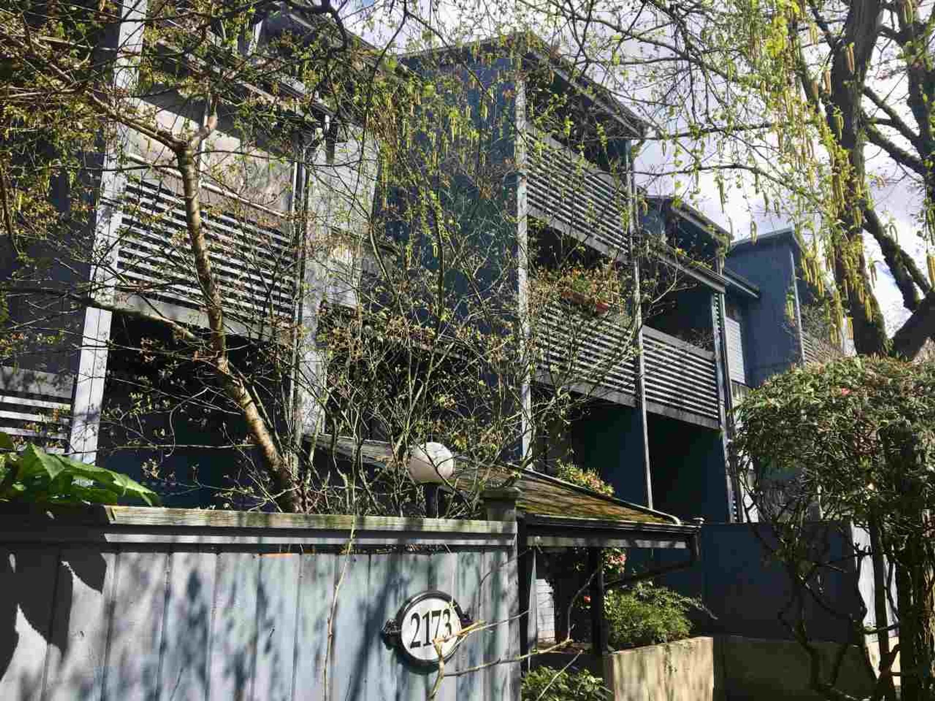 211 - 2173 W 6th Avenue, Kitsilano, Vancouver West - c61d589d463923a56911cd84252a86f25fc84fb4