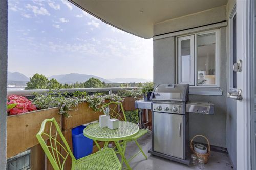 601 - 1833 Frances Street, Hastings, Vancouver East - 5a3d3ded91c23e8e53e557dd16fdbee1f7fb6ada thumbnail 601 - 1833 Frances Street, Hastings, Vancouver East - 5a3d3ded91c23e8e53e557dd16fdbee1f7fb6ada