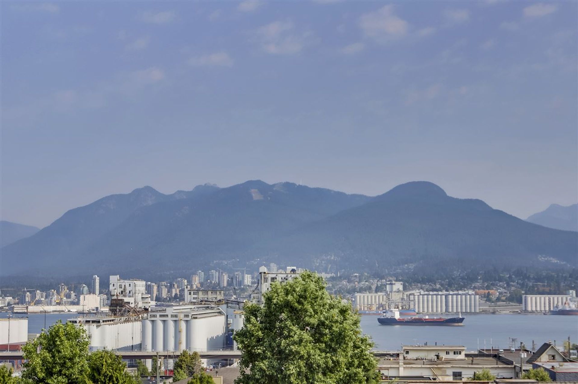 601 - 1833 Frances Street, Hastings, Vancouver East - 7c1bc9bdb045657b4f5fd3ee336058cd7f836b25