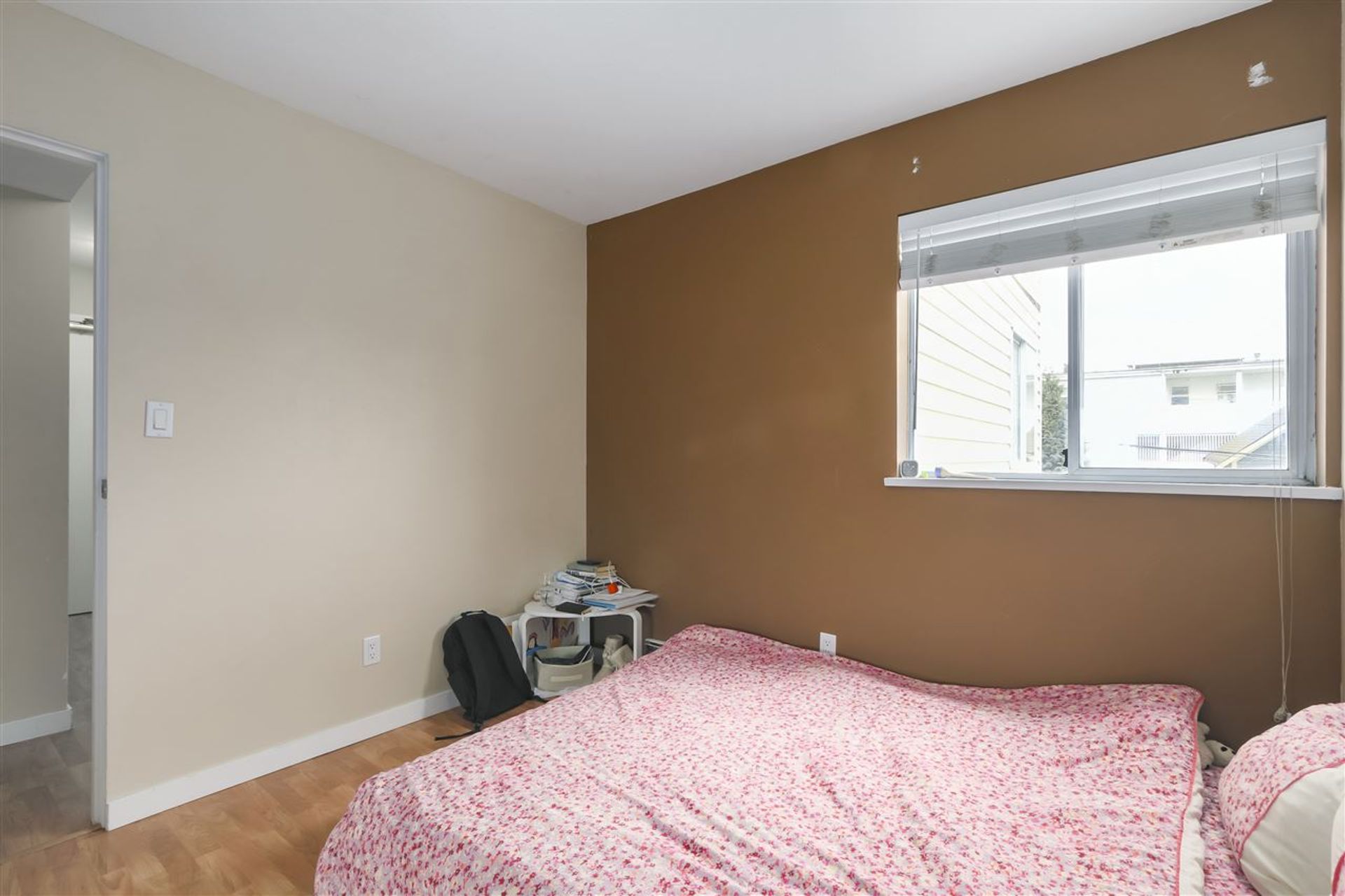305 - 33 N Templeton Drive, Hastings, Vancouver East - 1e3df52f5bbdd98b68964d7813de0c547677a9ac