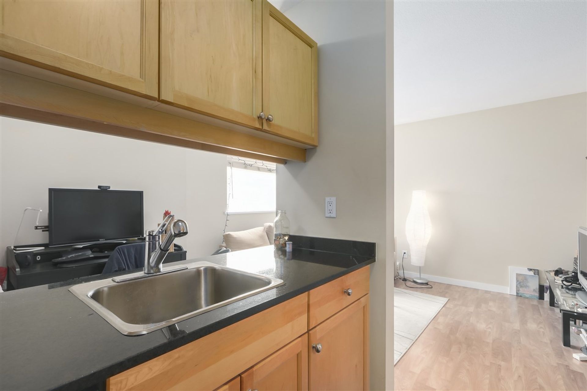 305 - 33 N Templeton Drive, Hastings, Vancouver East - ec3f98f5f755382155aba63e5dbcf74542198222