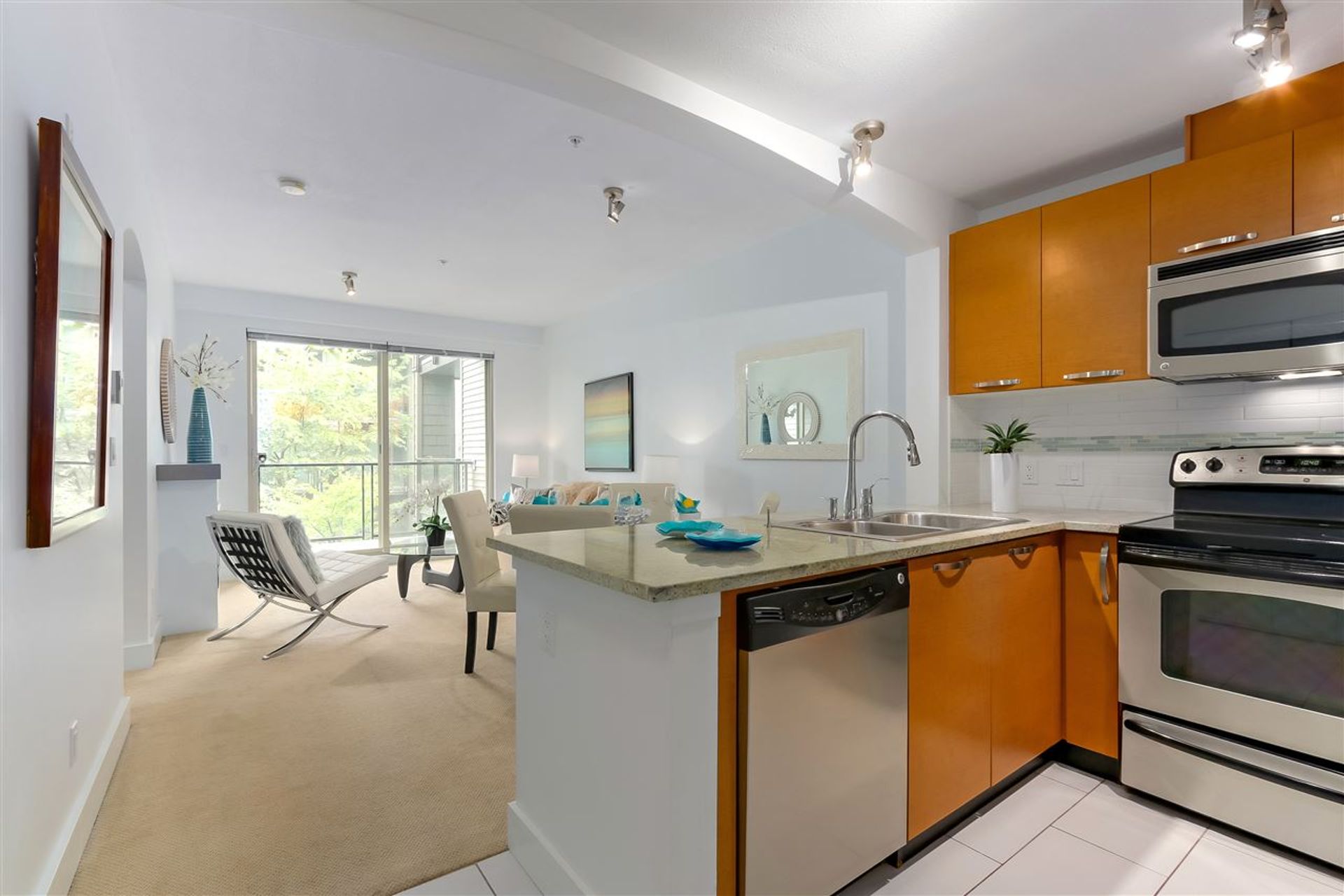 409 - 7488 Byrnepark Walk, South Slope, Burnaby South - 7143266ca6c756be49a67ecb232dfa41ef3dd1a9