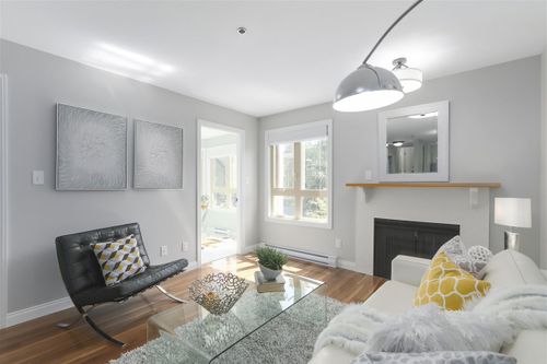 208 - 1516 E 6th Avenue, Grandview Woodland, Vancouver East - e468fb0b8ecca75b1eabec3d0ff3691ce3b561e0