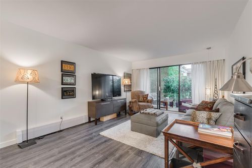 208 - 1585 E 4th Avenue, Grandview Woodland, Vancouver East - a7149419b6b9fed0c2205b3c281d42bc9c3daad0