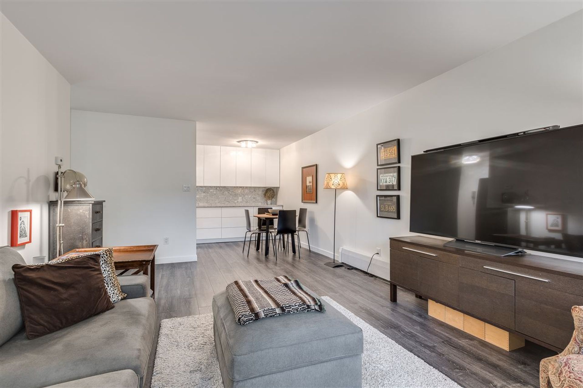 208 - 1585 E 4th Avenue, Grandview Woodland, Vancouver East - 68c51dcc7dcef339b9fc84be276894e5e723952b