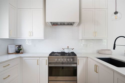 2224 E 10th Avenue, Grandview Woodland, Vancouver East - 806b424f1eb7283380363382579a210b098f05ab